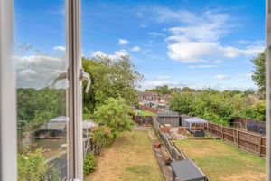 Photo 25- click for photo gallery